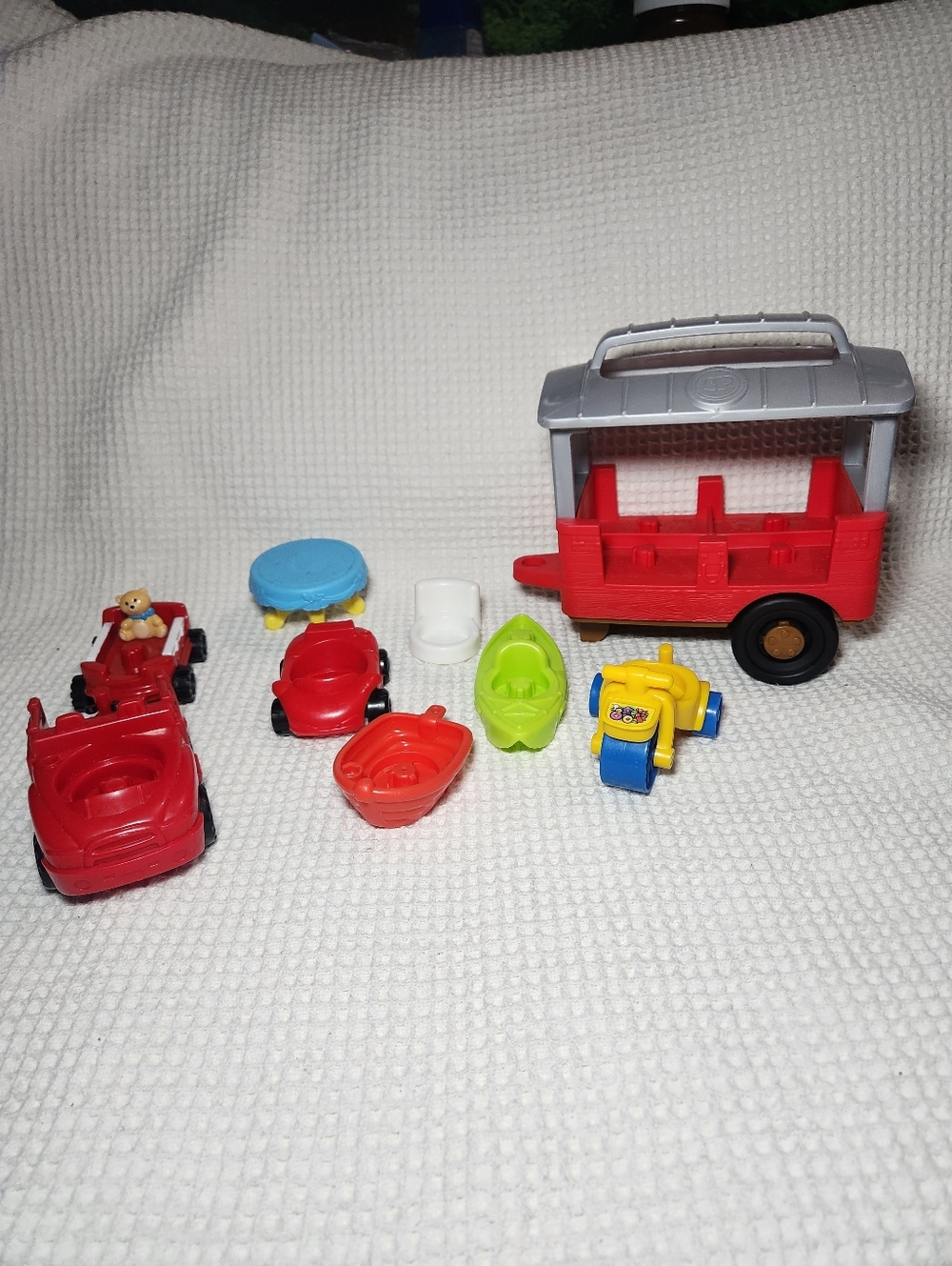 Little People Kids Toy Vehicle Playset - Red, Blue, Yellow, Green Lot Of 9